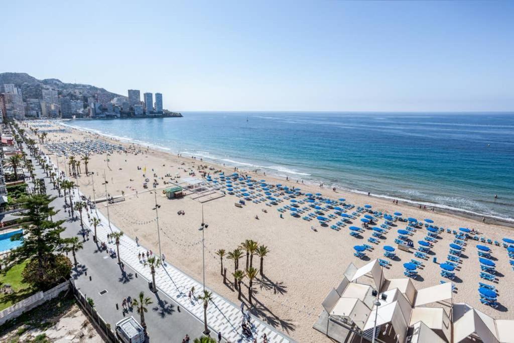 Levante Beach Front Of The Sea Estacha Benidorm Esterno foto