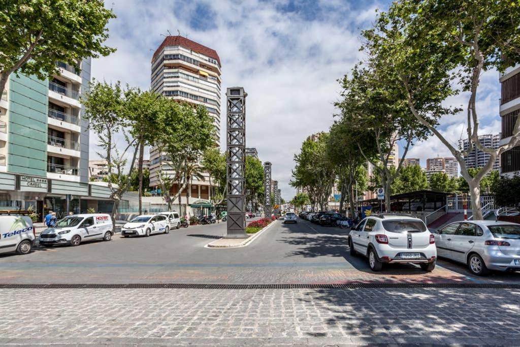Levante Beach Front Of The Sea Estacha Benidorm Esterno foto